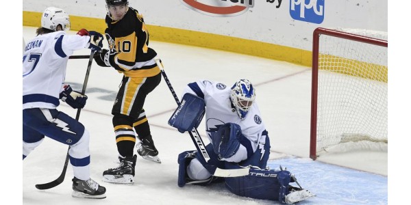 Tampa Bay Lightning släpper in 7 mål i en enda match för första gången den här säsongen